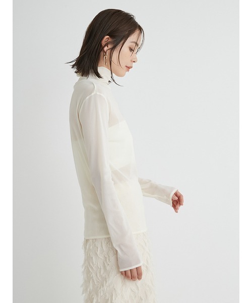 emmi（エミ）の「【emmi atelier】チュールハイネックインナートップス（Tシャツ/カットソー・レディース・グレー/オフホワイト/ブラック/ブルー・FREE）」の8枚目の写真