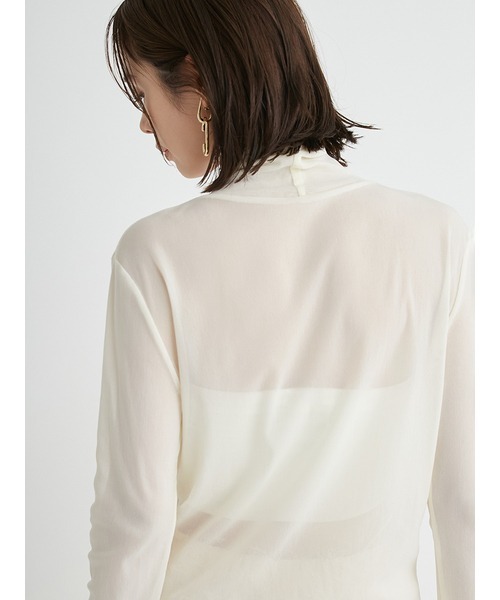 emmi（エミ）の「【emmi atelier】チュールハイネックインナートップス（Tシャツ/カットソー・レディース・グレー/オフホワイト/ブラック/ブルー・FREE）」の14枚目の写真