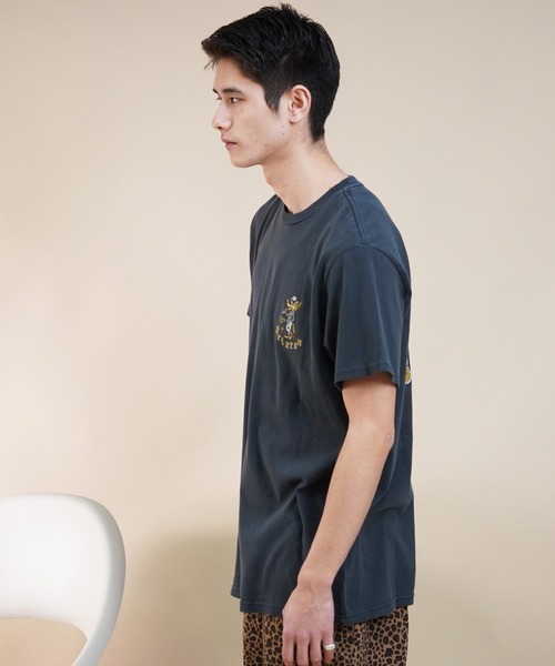 BRIXTON(ブリクストン)の「BRIXTON/ブリクストン 半袖Tシャツ バックプリント 古着風 17140(Tシャツ/カットソー・メンズ・ブラック・XL/L/M)」の10枚目の写真