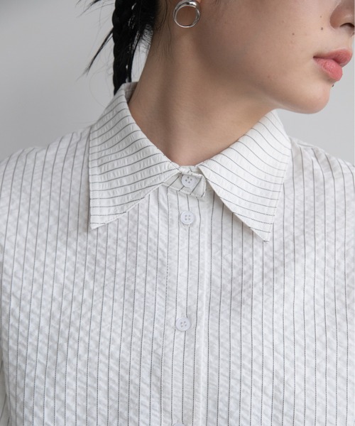 VACANCY（ヴァカンシー）の「ハーネスショートシャツ（シャツ/ブラウス・レディース・ホワイト/チャコールグレー・FREE）」の10枚目の写真