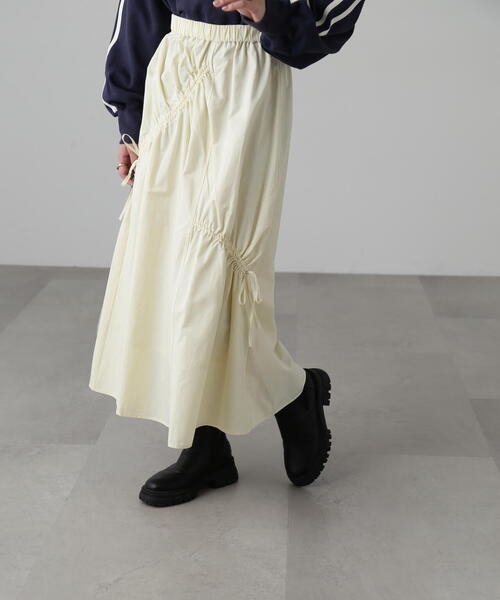 FREE'S MART(フリーズマート)の「ランダムシャーリングドロストスカート(スカート・レディース・ブラック/ベージュ/ホワイト・SMALL/MEDIUM)」の9枚目の写真