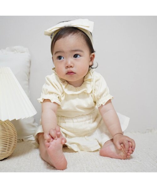 p.premier(ピードットプルミエ)の「【2Pセット】パフスリーブよく伸びるボディースーツ(パッケージ)(ロンパース・キッズ・クリーム/オフホワイト・60/70/80)」の4枚目の写真