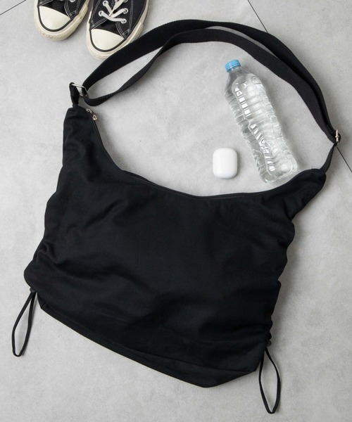 WEGO（ウィゴー）の「WEGO/サイドドロストキャンバスショルダー（ショルダーバッグ・レディース・ブラック/ナチュラル・FREE）」の8枚目の写真