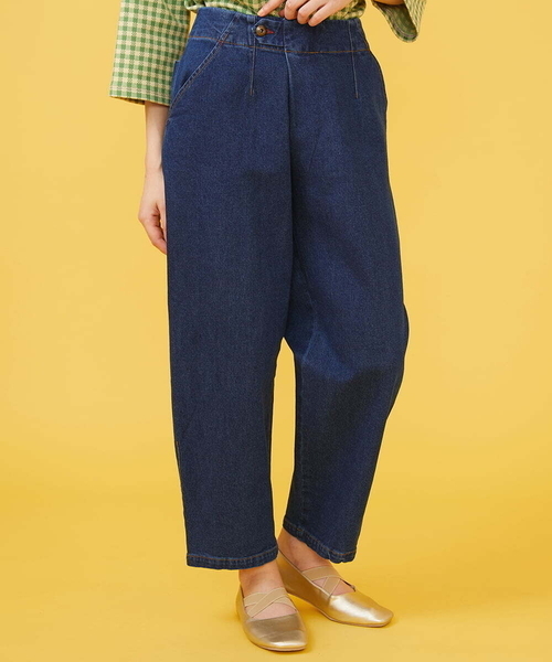 Jocomomola(ホコモモラ)の「シンチバック デニムパンツ(デニムパンツ・レディース・ネイビー/ダークインディゴブルー・40/42)」の2枚目の写真
