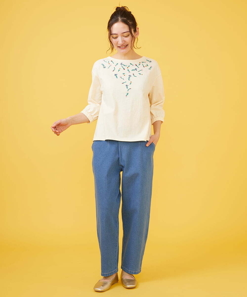 Jocomomola(ホコモモラ)の「シンチバック デニムパンツ(デニムパンツ・レディース・ネイビー/ダークインディゴブルー・40/42)」の13枚目の写真