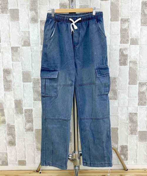 TopIsm（トップイズム）の「【2024】デニムカーゴパンツ（カーゴパンツ・メンズ・ブラック/ブルー・L/M）」の3枚目の写真