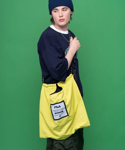 FILA（フィラ）の「FILA/フィラ ブランド ロゴ パラコード ハンドル ナイロン ショルダーバッグ ハンドバッグ トートバッグ（トートバッグ・レディース・ブルー/ブラック/オレンジ/イエロー/グレイッシュベージュ/ブルーグリーン・FREE）」の11枚目の写真