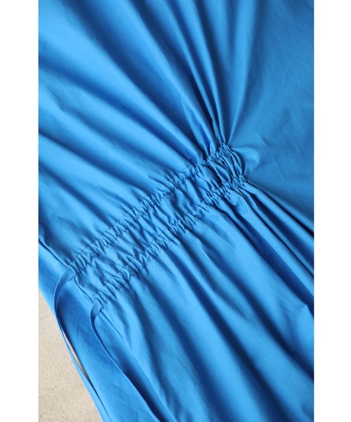 アシンメトリーギャザーのブルーロングワンピース（ワンピース）｜CAWAII（カワイイ）