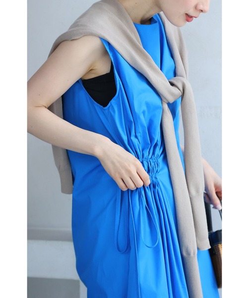 アシンメトリーギャザーのブルーロングワンピース（ワンピース）｜CAWAII（カワイイ）