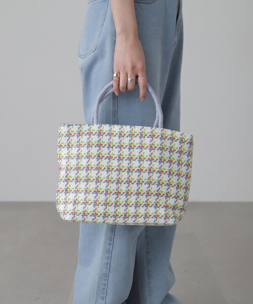 FREE'S MART（フリーズマート）の「◆サマートート（トートバッグ・レディース・ホワイト系その他/ベージュ系その他・ﾌﾘ-）」の2枚目の写真