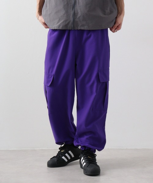 FUNALIVE(ファンアライブ)の「Peach skin cargo balloon pants / ピーチスキン カーゴバルーンパンツ unisex(カーゴパンツ・メンズ・ブラック/パープル/ネイビー/グレー・M/L/XL)」の4枚目の写真