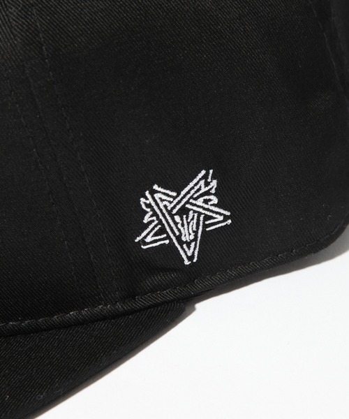 THRASHER（スラッシャー）の「【THRASHER/スラッシャー】フラットバイザー ワッペン刺繍 TCツイル ベースボールキャップ（キャップ・メンズ・ブラック・FREE）」の3枚目の写真