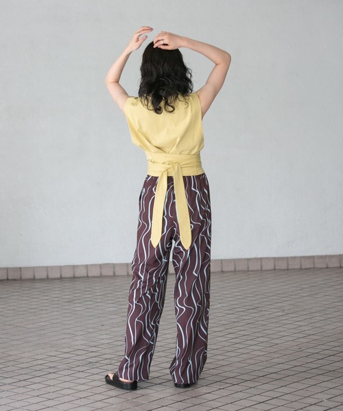 KBF（ケイビーエフ）の「ウエストノットノースリーブトップス（Tシャツ/カットソー・レディース・イエロー/ピンク/ネイビー・ONE）」の9枚目の写真