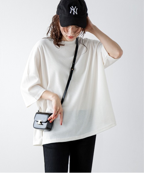 La-gemme(ラジェム)の「ワッフルオーバーサイズTシャツ(Tシャツ/カットソー・レディース・マスタード/ブラック/ピンク/グレー/オフホワイト/ブルー・フリー)」の22枚目の写真