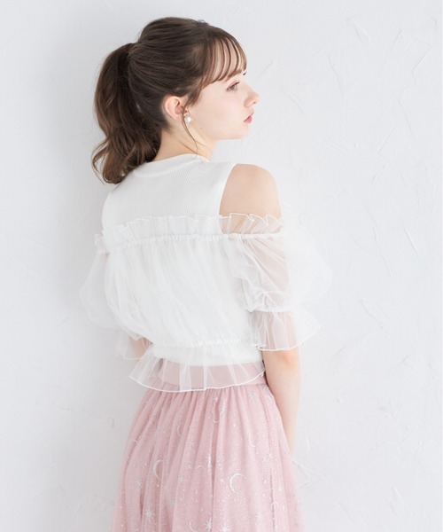 tocco closet(トッコ クローゼット)の「チュールドッキングニットプルオーバー(ニット/セーター・レディース・オフホワイト/ブラック・M)」の6枚目の写真