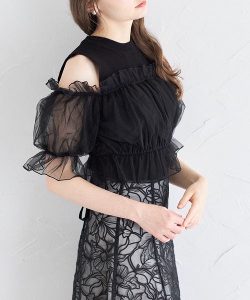 tocco closet(トッコ クローゼット)の「チュールドッキングニットプルオーバー(ニット/セーター・レディース・オフホワイト/ブラック・M)」の13枚目の写真