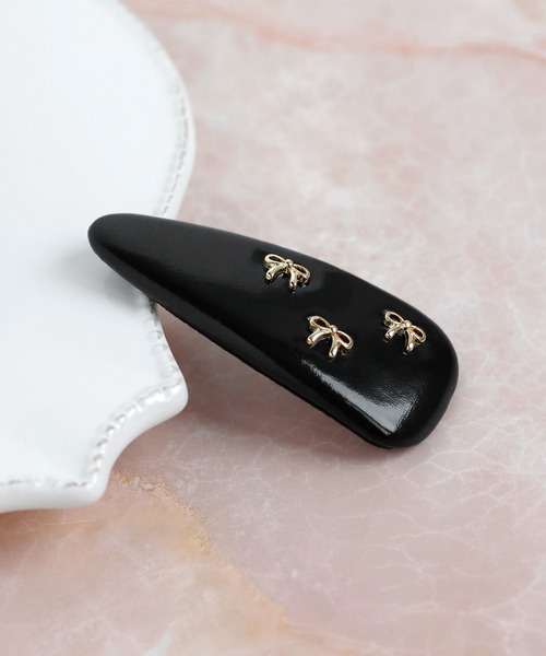 ANEMONE（アネモネ）の「ミニリボンレザー調ぱっちんピン（ヘアピン・レディース・シルバー/ブラック/ホワイト・FREE）」の2枚目の写真