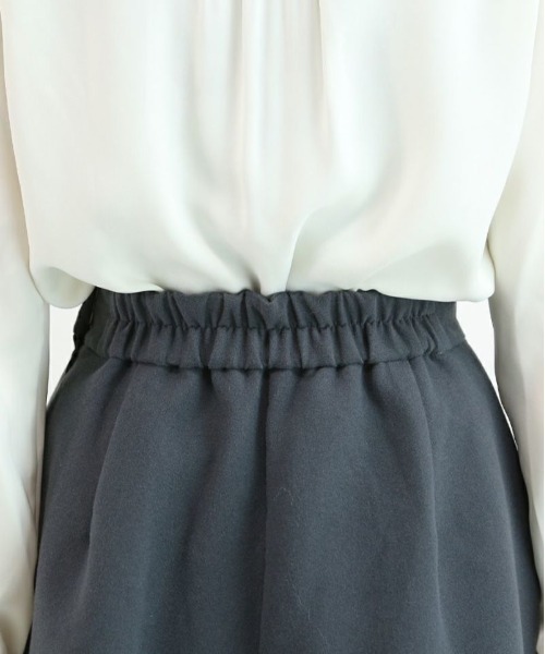 F i.n.t（フィント）の「ハイウエストフレアーショートパンツ/fint（その他パンツ・レディース・グレー・FREE）」の6枚目の写真