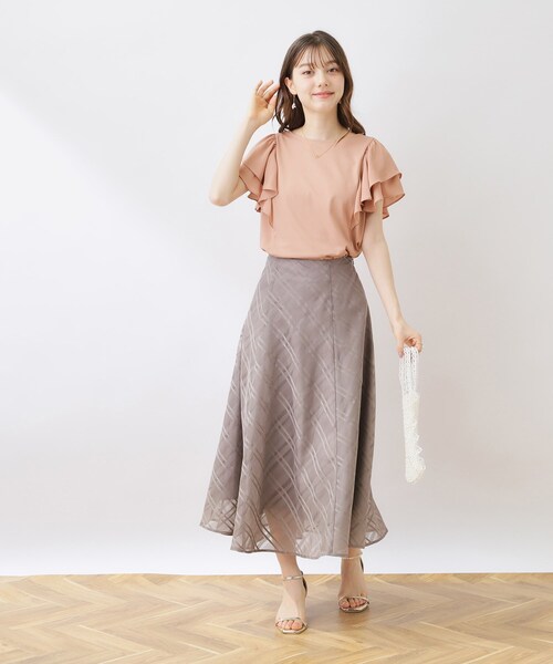 couture brooch（クチュールブローチ）の「◆【接触冷感・UV・アンチピリング・二の腕カバー】フレアスリーブカットソー（Tシャツ/カットソー・レディース・ブラック/サンドベージュ/オフホワイト・42/40/38/36）」の15枚目の写真