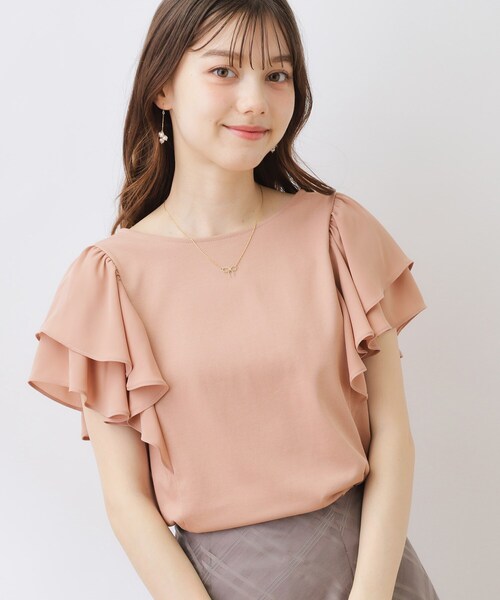 couture brooch（クチュールブローチ）の「◆【接触冷感・UV・アンチピリング・二の腕カバー】フレアスリーブカットソー（Tシャツ/カットソー・レディース・ブラック/サンドベージュ/オフホワイト・42/40/38/36）」の16枚目の写真