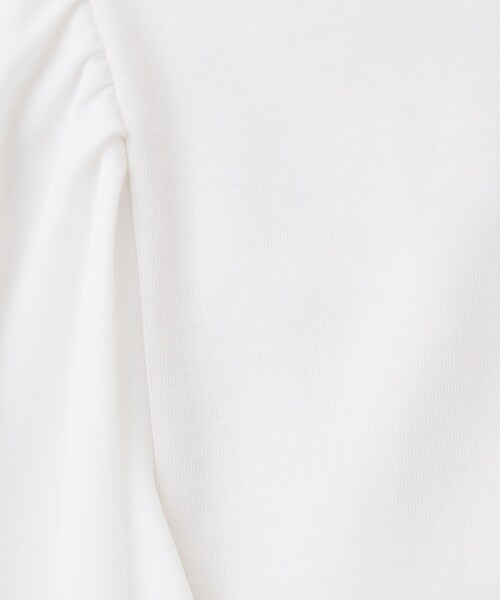 couture brooch（クチュールブローチ）の「◆【接触冷感・UV・アンチピリング・二の腕カバー】フレアスリーブカットソー（Tシャツ/カットソー・レディース・ブラック/サンドベージュ/オフホワイト・42/40/38/36）」の12枚目の写真