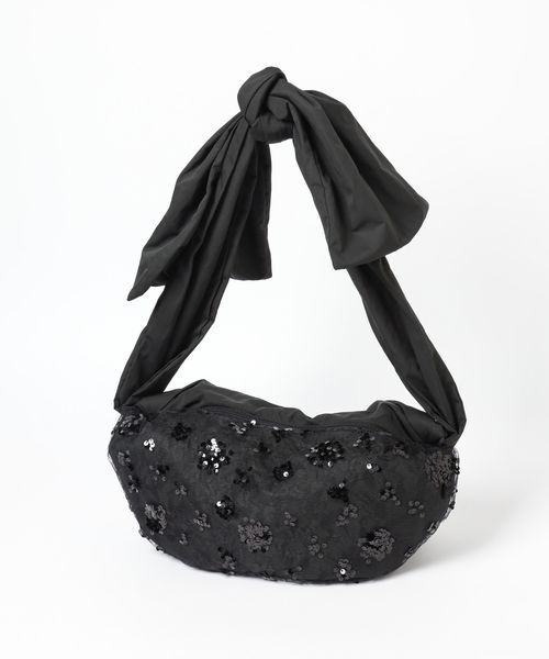 mysty woman（ミスティウーマン）の「リボンショルダーサテン＊スパンコールBAG　140888（ショルダーバッグ・レディース・ブラック/オフホワイト・FREE）」の6枚目の写真