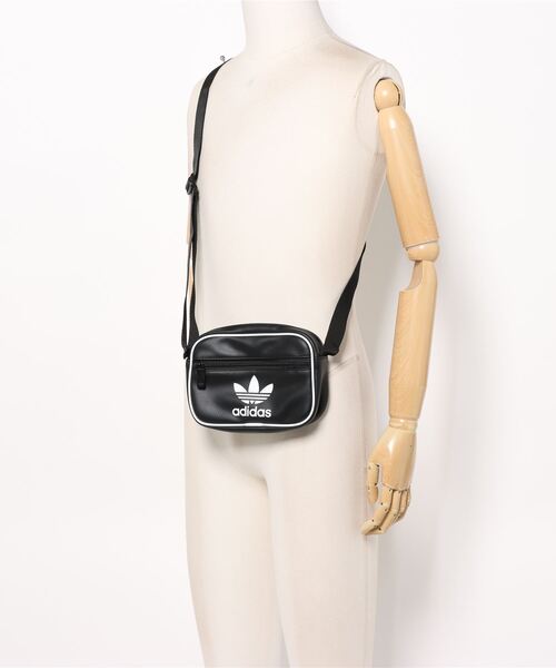 【ADIDAS ウェア】U AC MINI AIRL BAG BLACK 国内発送 adidas ADIDAS ウェア アディダス U AC MINI BOWLINGBAG バッグ