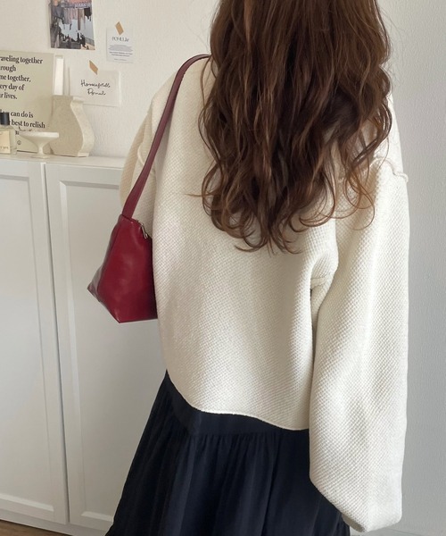 classicalelf(クラシカルエルフ)の「ゆったりとしたシルエットでこなれ感。モール糸ジャカード編みニットプルオーバー(ニット/セーター・レディース・アイボリー/グレイッシュベージュ/ネイビー・X-LARGE/MEDIUM/SMALL/LARGE)」の7枚目の写真