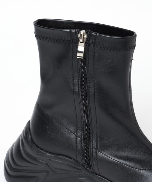 mysty woman(ミスティウーマン)の「アソートスニーカーソールブーツ 134363(ブーツ・レディース・アイボリー/ブラック/ブラック系その他・MEDIUM/LARGE)」の16枚目の写真