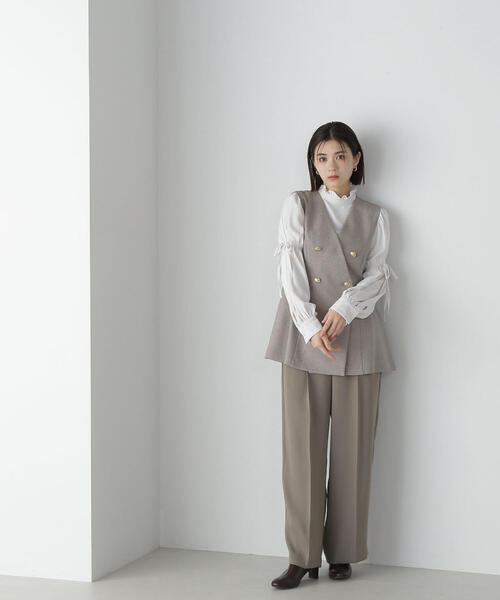 【美品】NATURAL BEAUTY BASIC メタルボタン ペプラム ジレ メタルボタンペプラムジレ(506745843) | ナチュラルビューティー