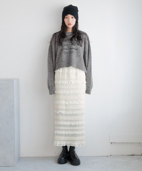 LOWRYS FARM（ローリーズファーム）の「ブークレロゴショートＬＳ　152624（ニット/セーター・レディース・チャコールグレー/ブルー/アイボリー・FREE）」の12枚目の写真