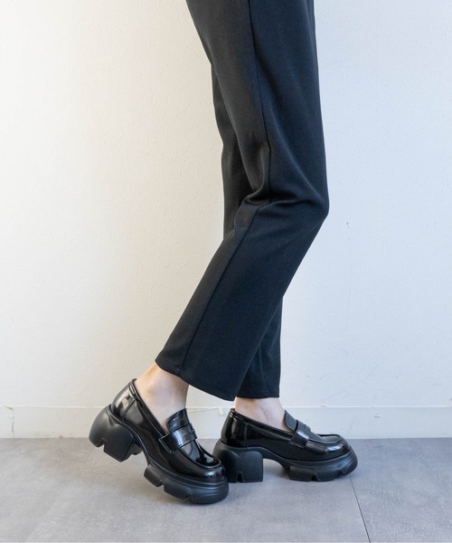 Fabby fabby(ファビィーファビィー)の「チャンキーハイヒールローファー(ローファー・レディース・ブラック・SMALL/MEDIUM/LARGE)」の11枚目の写真