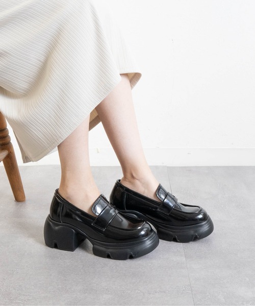 Fabby fabby(ファビィーファビィー)の「チャンキーハイヒールローファー(ローファー・レディース・ブラック・SMALL/MEDIUM/LARGE)」の12枚目の写真