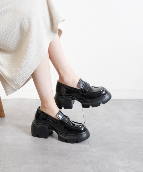 Fabby fabby(ファビィーファビィー)の「チャンキーハイヒールローファー(ローファー・レディース・ブラック・SMALL/MEDIUM/LARGE)」の13枚目の写真