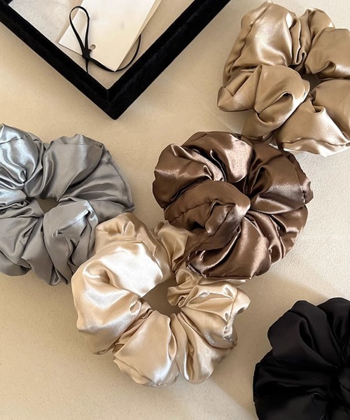 loem シュシュ　⭐︎新品未使用品 NEW ARRIVAL & RE ARRIVAL – LOEM TOKYO