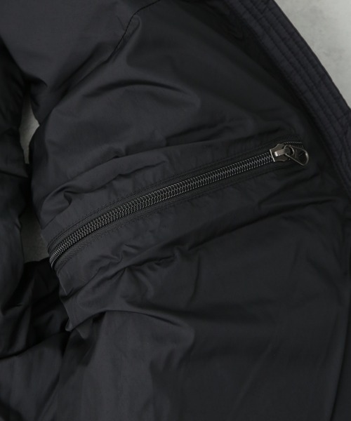 THE NORTH FACE(ザノースフェイス)の「THE NORTH FACE/Nupste Vest(ダウンベスト・メンズ・ブラック・L/M/S)」の9枚目の写真