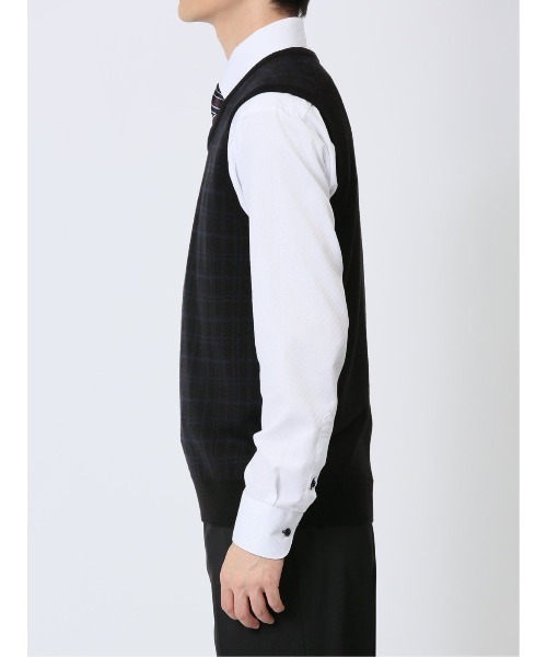 Alexander Julian（アレキサンダージュリアン）の「アレキサンダージュリアン ウォッシャブル ウール混 チェック柄 プルベスト（ベスト・メンズ・ブラック/ネイビー・MEDIUM/LARGE/X-LARGE）」の10枚目の写真