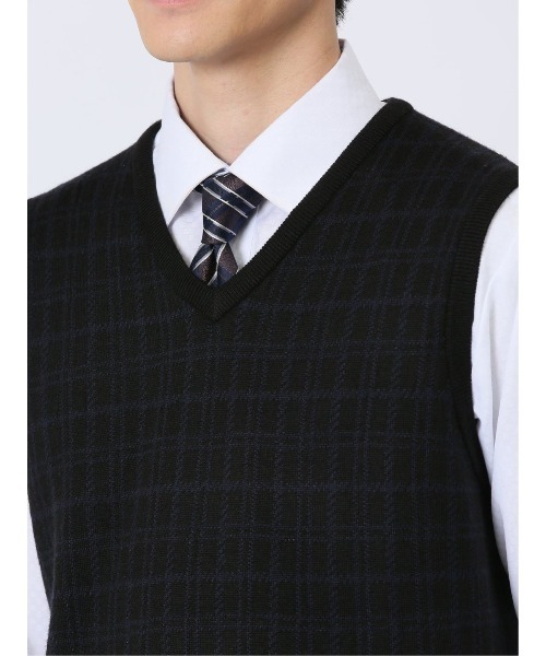 Alexander Julian（アレキサンダージュリアン）の「アレキサンダージュリアン ウォッシャブル ウール混 チェック柄 プルベスト（ベスト・メンズ・ブラック/ネイビー・MEDIUM/LARGE/X-LARGE）」の8枚目の写真
