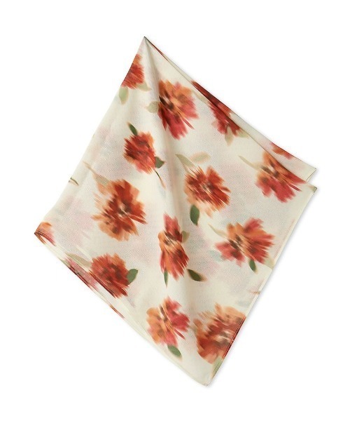 LILY BROWN(リリーブラウン)の「ガーデンプリントスカーフ(バンダナ/スカーフ・レディース・アイボリー/ドット/グリーン・FREE)」の2枚目の写真