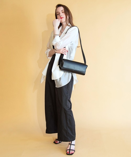 J.ESTINA ■ ALTO SMフラップ バックパック Black セール】横長ダックスフラップバッグ（ショルダーバッグ