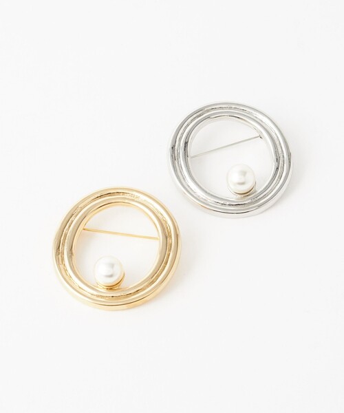 green label relaxing（グリーンレーベルリラクシング）の「リング&フェイクパール ブローチ（ブローチ/コサージュ・レディース・ゴールド/シルバー・FREE）」の8枚目の写真