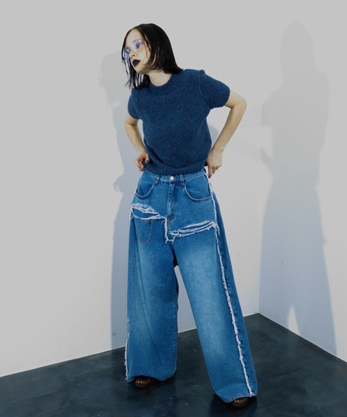 WONEM(ウォンエム)の「ダメージボリュームジーンズ(デニムパンツ・レディース・ブルー・1/2)」の4枚目の写真