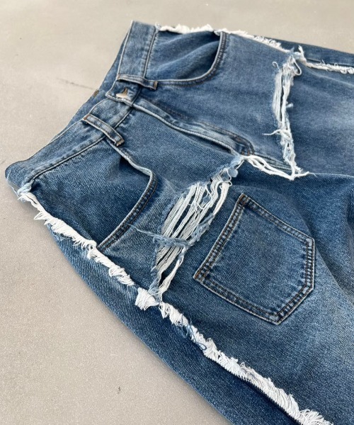 WONEM(ウォンエム)の「ダメージボリュームジーンズ(デニムパンツ・レディース・ブルー・1/2)」の21枚目の写真