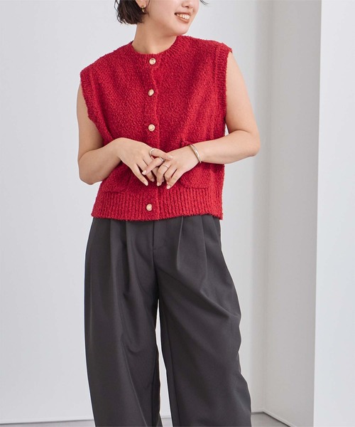 UR'S(ユアーズ)の「ゴールド釦ニットベスト/カーディガン(ベスト・レディース・ブラック/レッド/グレー/アイボリー・S/L/M)」の13枚目の写真