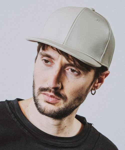 NO ID.（ノーアイディ）の「mko12515-ｼﾝｾﾃｨｯｸﾚｻﾞｰBB-CAP キャップ（キャップ・メンズ・アイボリー/ブラック・ONE SIZE）」の10枚目の写真