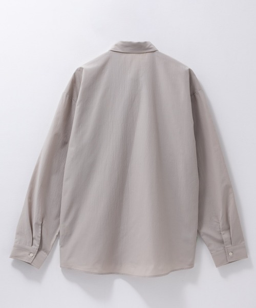 URBAN COLLECTION(アーバンコレクション)の「URBAN COLLECTION オーバーサイズ レギュラーカラーシャツ(シャツ/ブラウス・メンズ・ホワイト/グレー系その他/ブラック/グレイッシュベージュ/ブルーグレー/ブルー系その他・M/XL/S/L)」の9枚目の写真