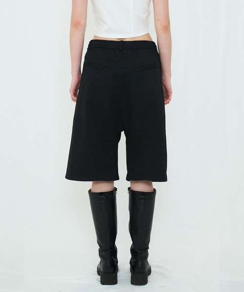 VIAVANDA（ヴィアヴァンダ）の「DISTORTION HALF SWEATPANTS（スウェットパンツ・レディース・ブラック/ライトグレー・FREE）」の10枚目の写真