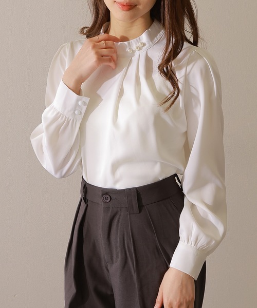 Lace Ladies(レースレディース)の「スタンドカラー パール付き タック 長袖 ブラウス(シャツ/ブラウス・レディース・グレー/ホワイト/ブラック・XL/M/S)」の21枚目の写真