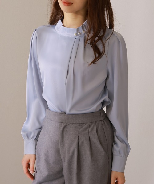 Lace Ladies(レースレディース)の「スタンドカラー パール付き タック 長袖 ブラウス(シャツ/ブラウス・レディース・グレー/ホワイト/ブラック・XL/M/S)」の13枚目の写真