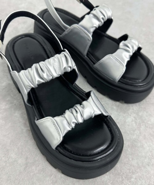 archives（アルシーヴ）の「【25ss】くしゅくしゅサンダル（サンダル・レディース・シルバーグレー/ブラック・MEDIUM/LARGE）」の10枚目の写真